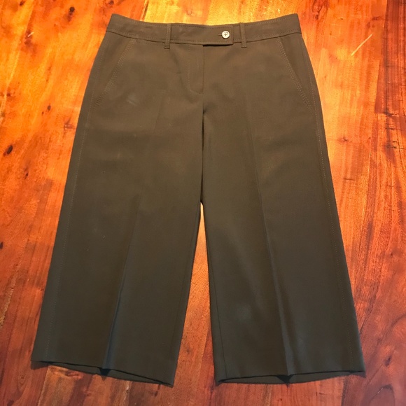 Elie Tahari Crop Pant - Picture 2 of 9